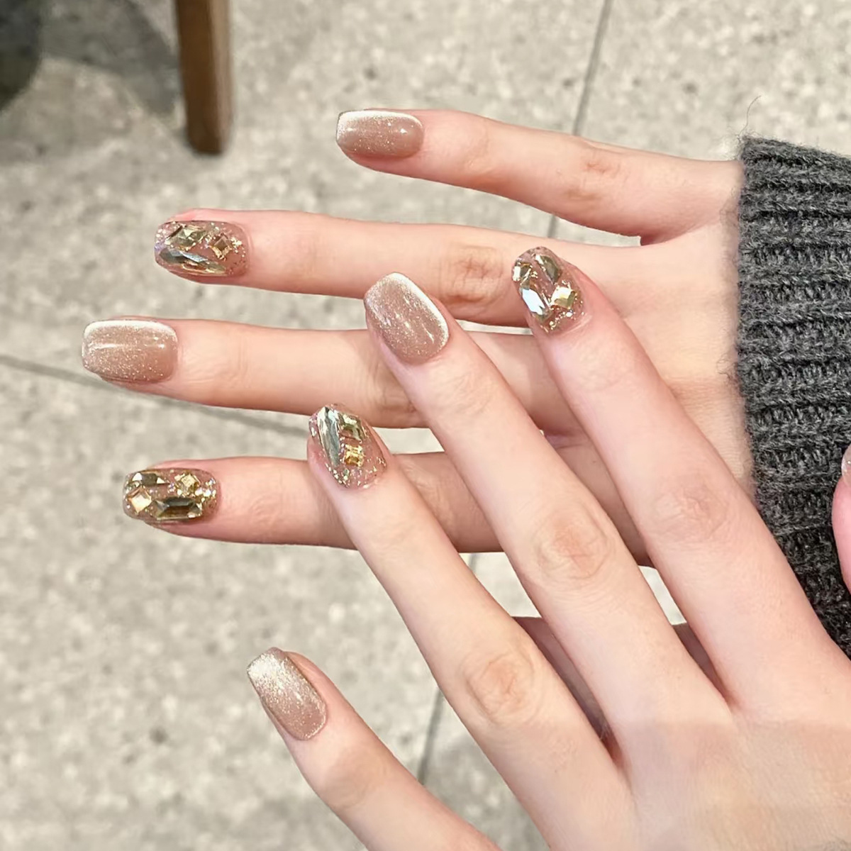 Nail Art Glitter - 24Pcs Cat's Eye Handmade Fake Nails